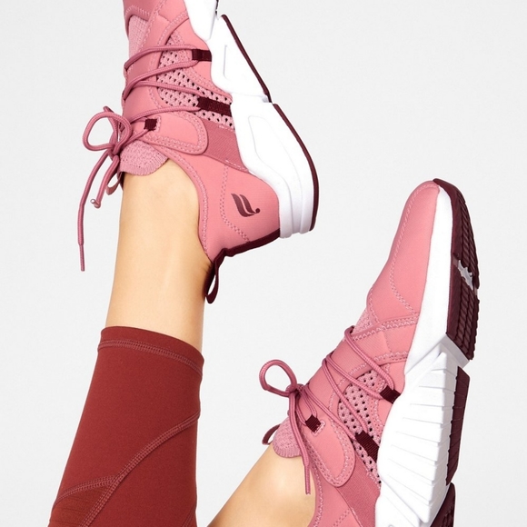 brookside running shoes